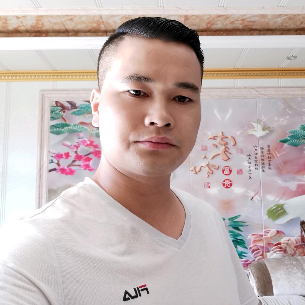 陈映