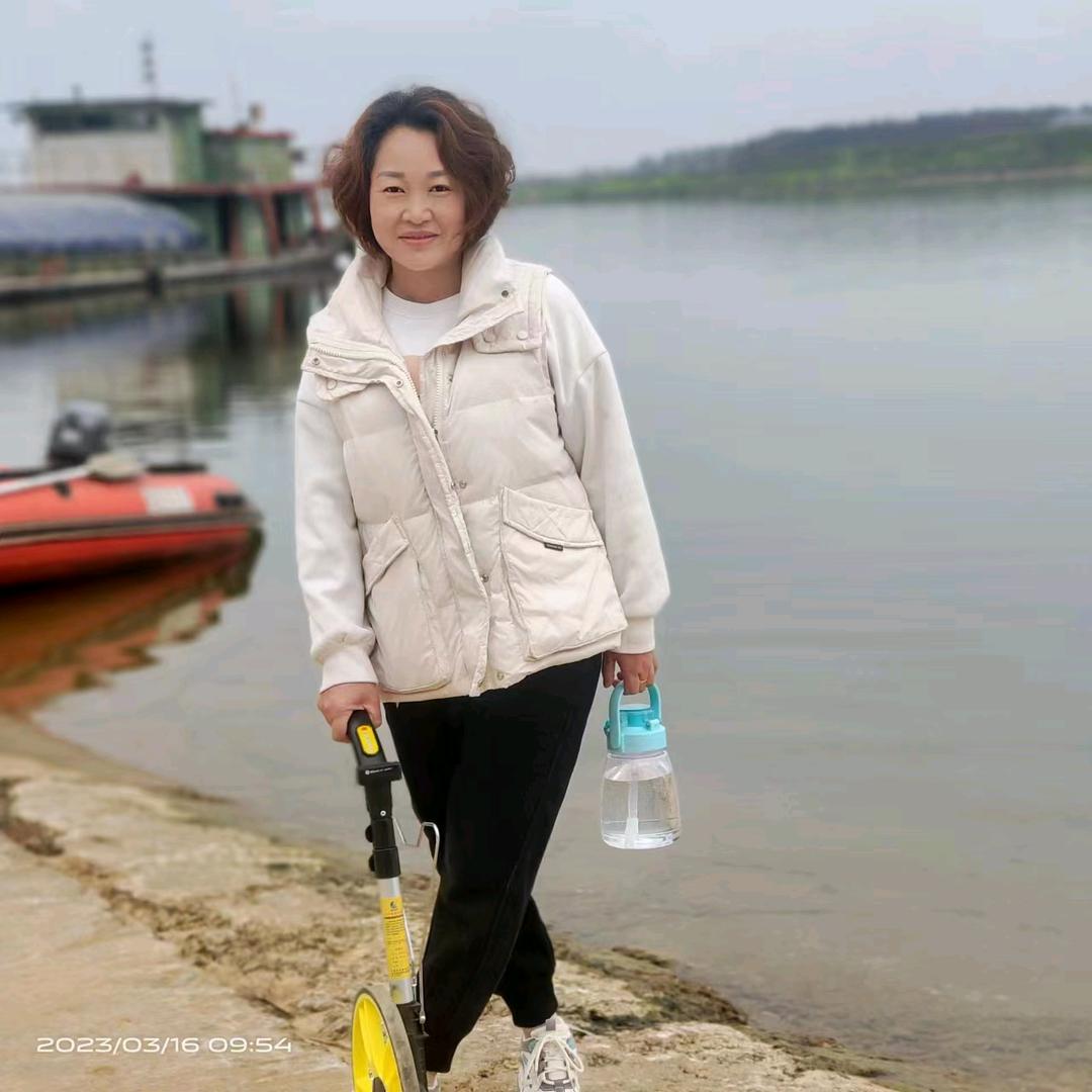 玲玲