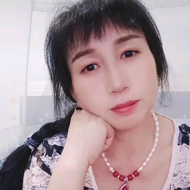 邹家的小妹🌹🌹🌴🌴