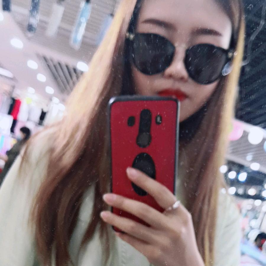 SIN的朋友圈🙀