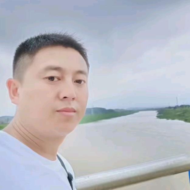 念乡游子