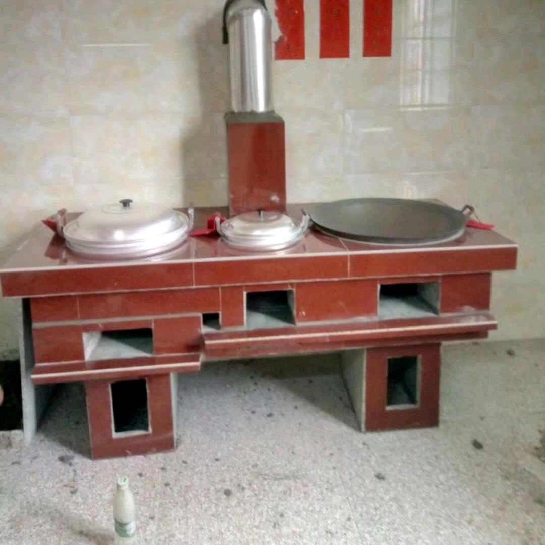 郑富，罗镜灶旺，专业做水泥灶。