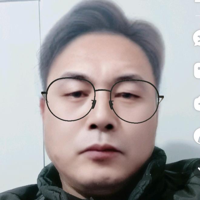 陪你看那过往烟云