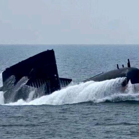 深海蛟龙