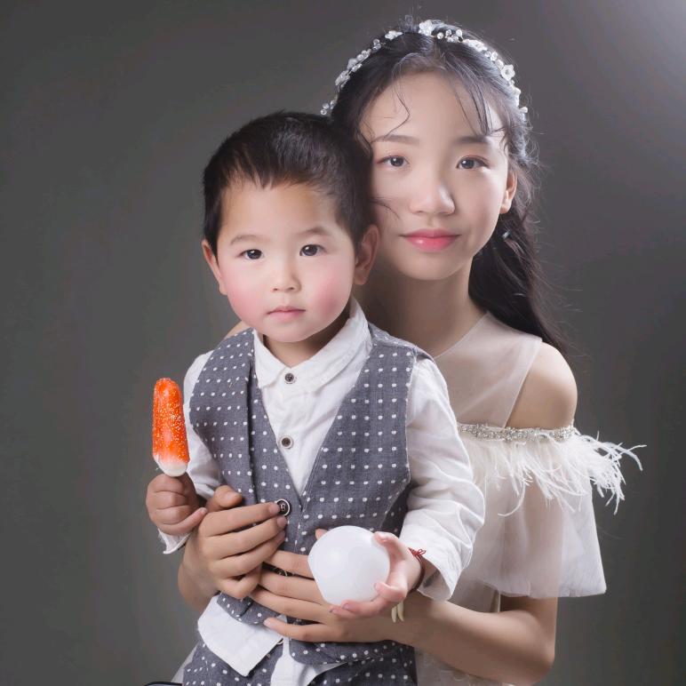 ￡ ╭(╯余生陪着你╰)╮￡