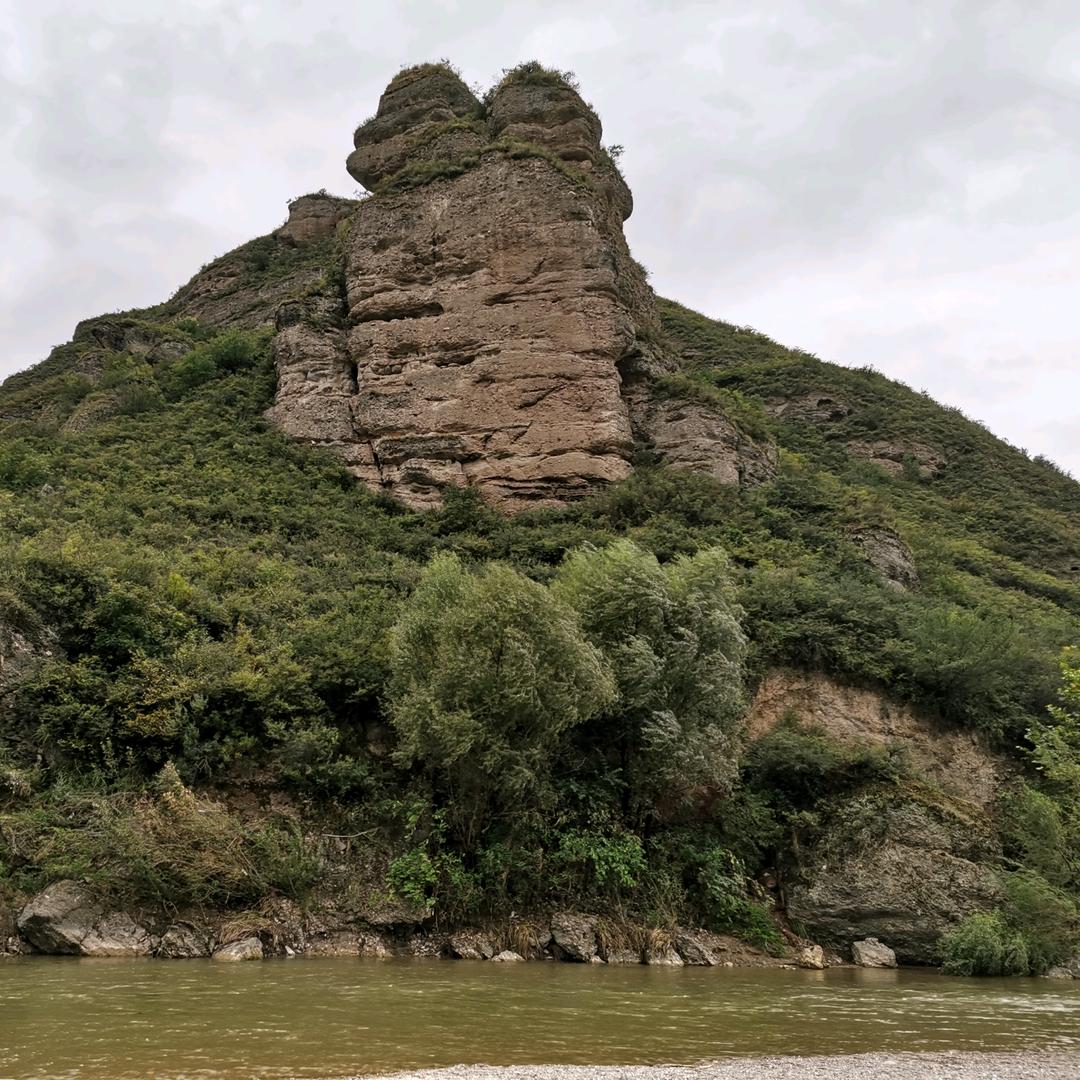嘉陵江沧海一声笑