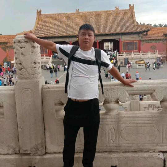 沙漠绿洲