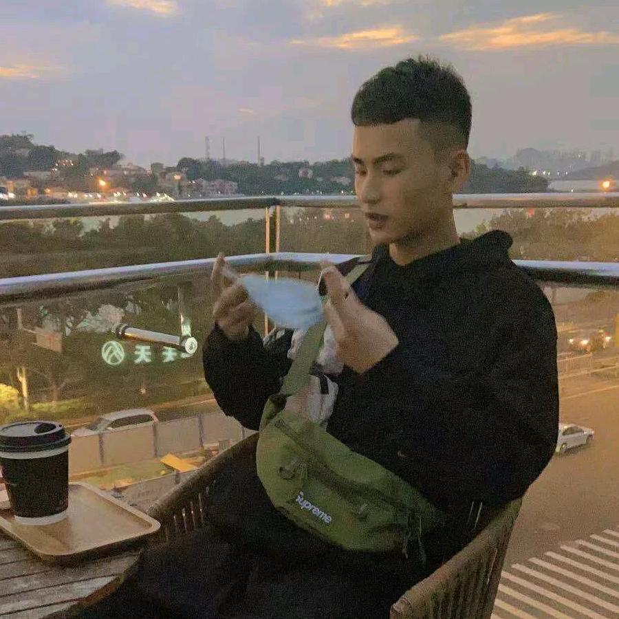 GUCCI 〔小文〕