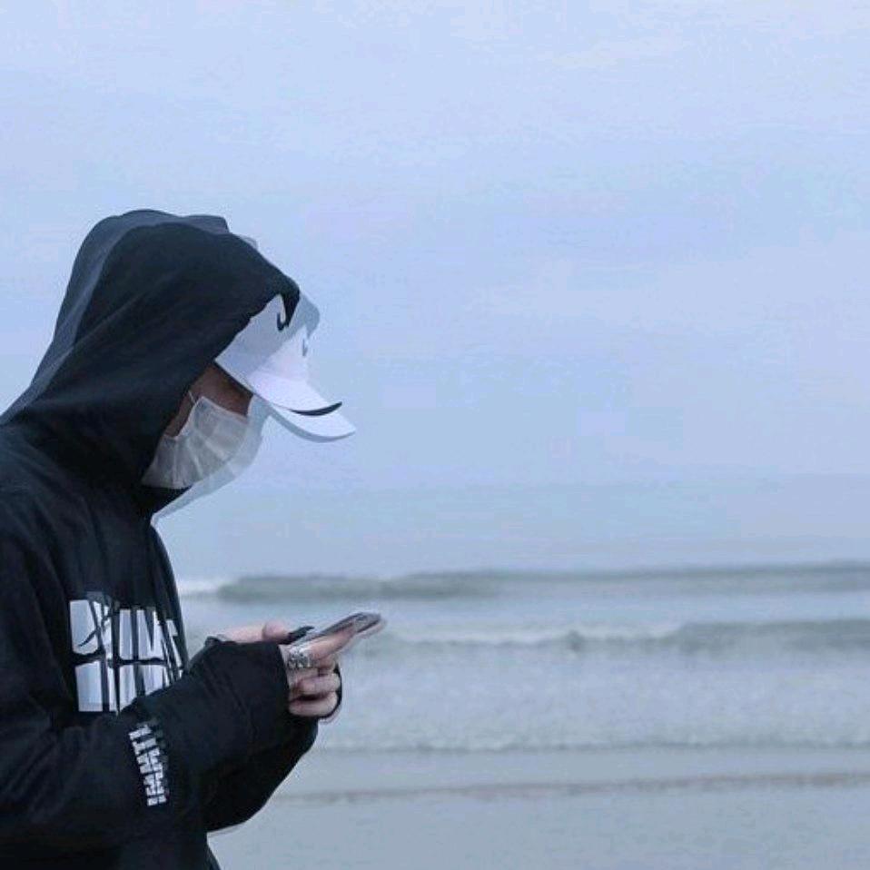 金属外壳