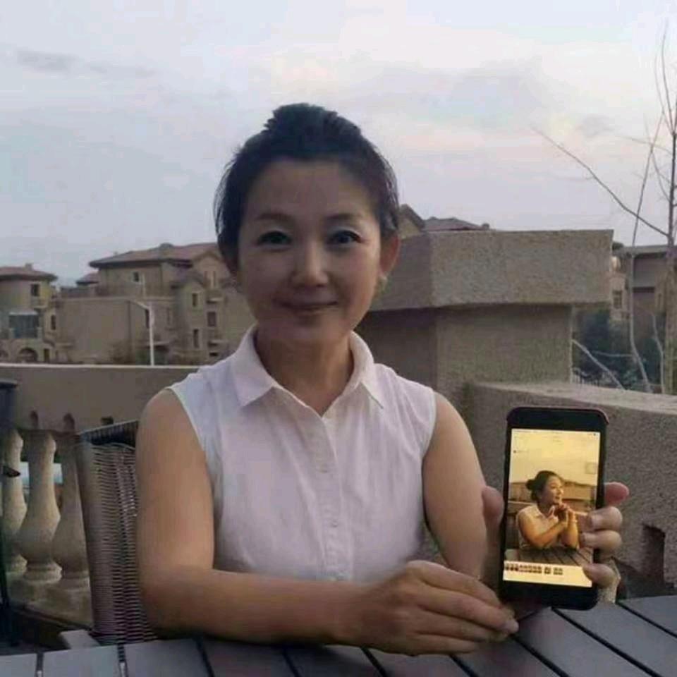 修竹凝妆