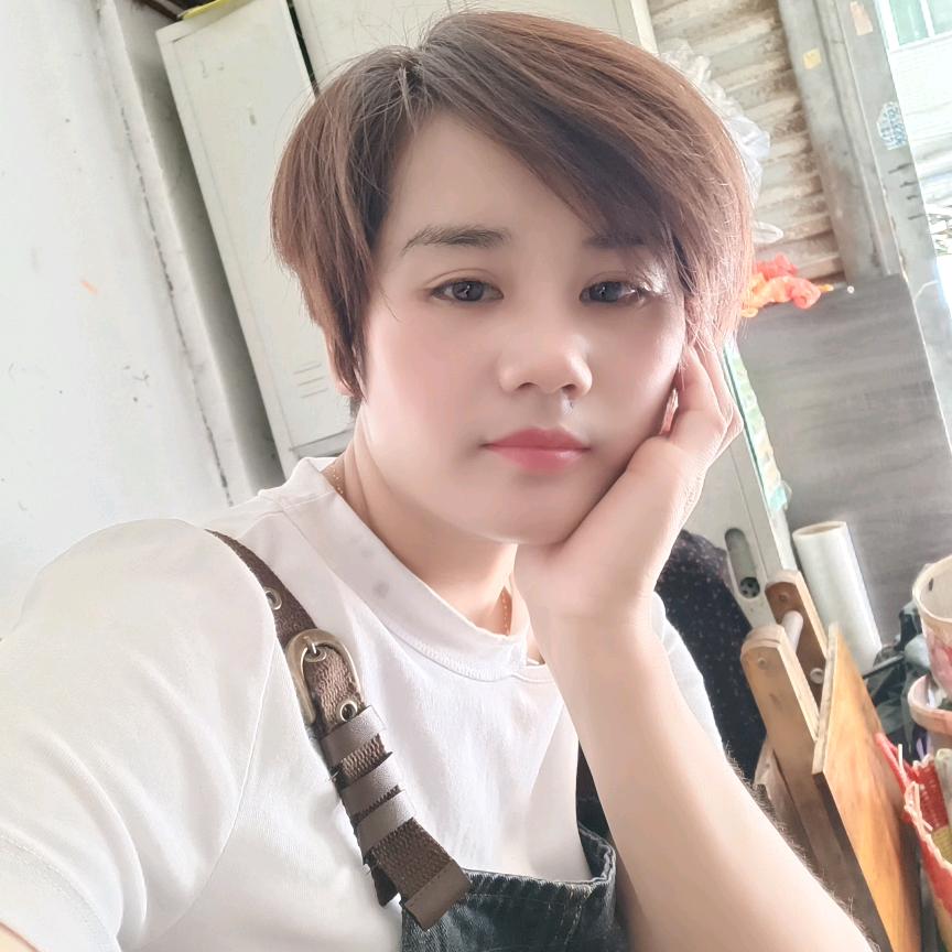 线切割小姐姐