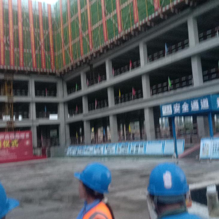 奋斗在路上的自已