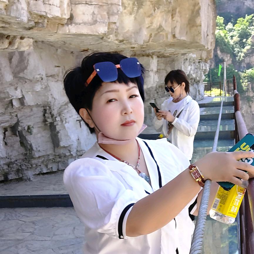 所谓花雨却似雾♛