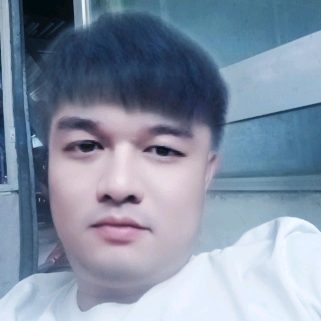 玉林顺能专业制作卷闸门