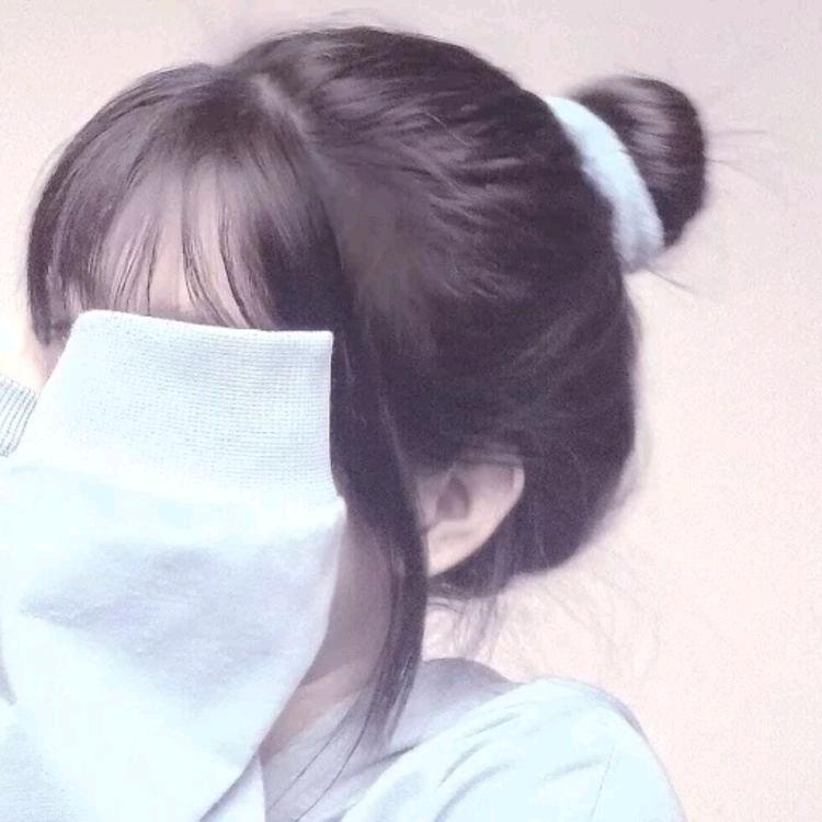 活泼女孩