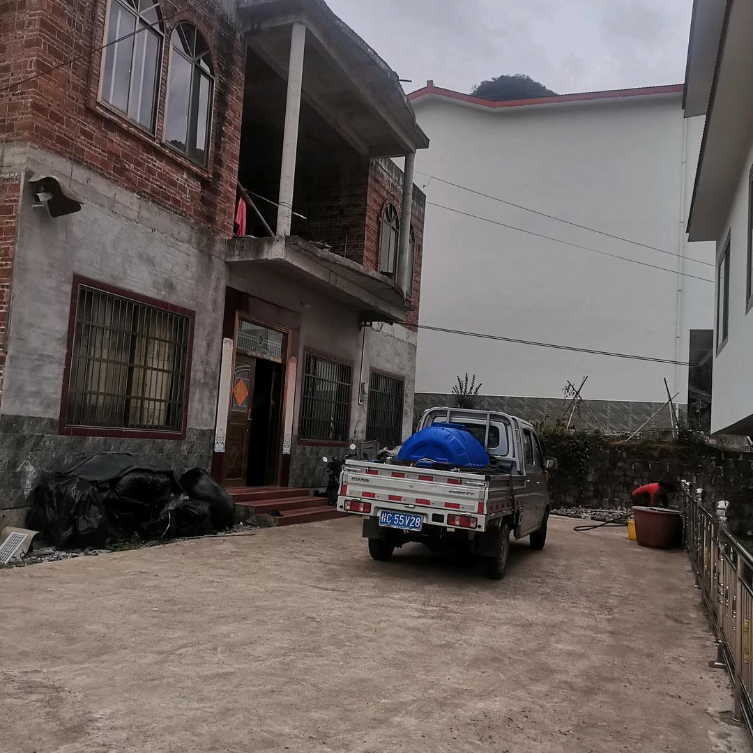 用户1836526771456徐宏信