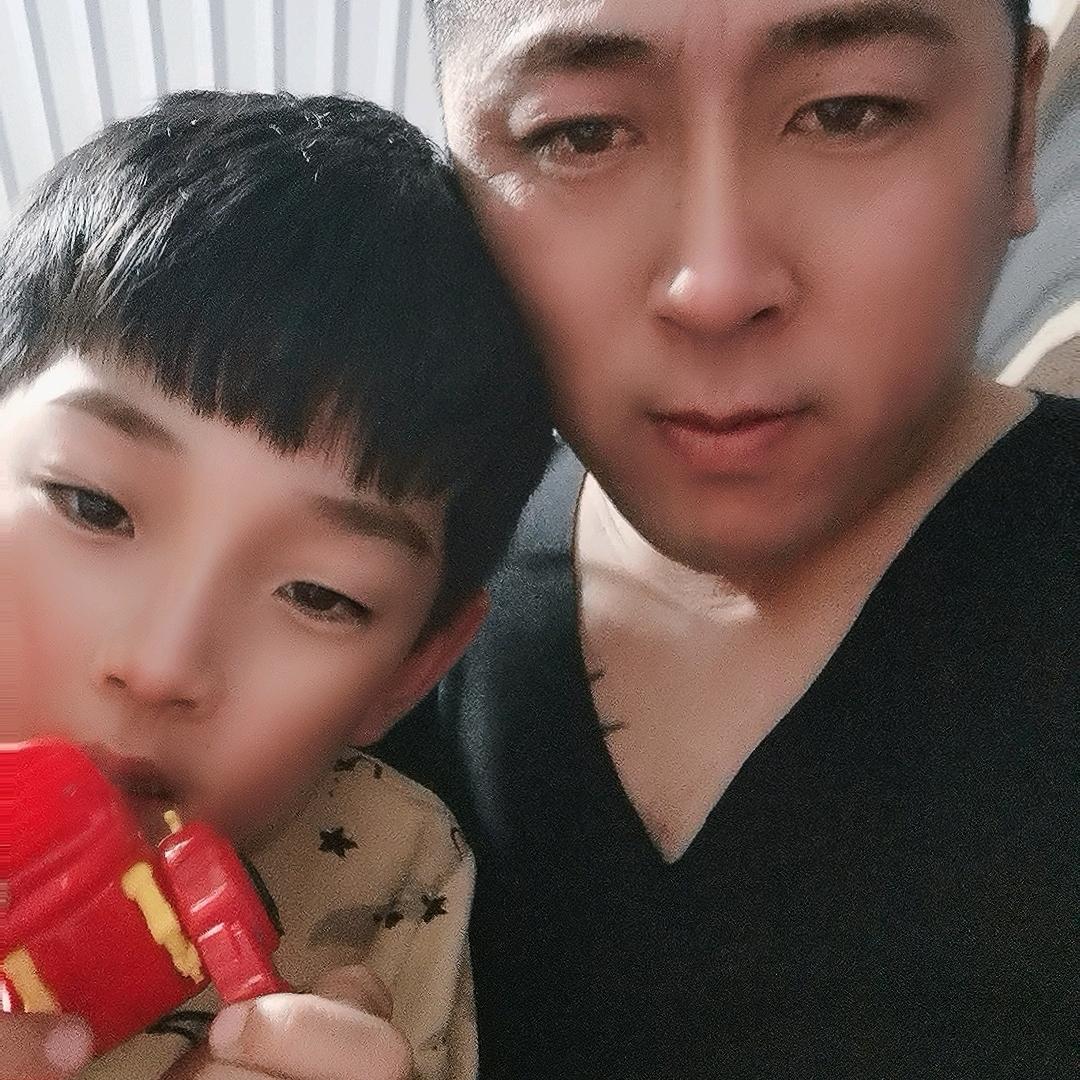标哥8589