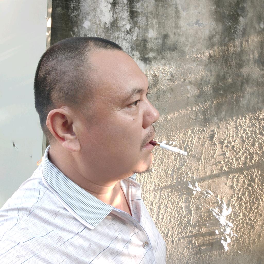 钢哥