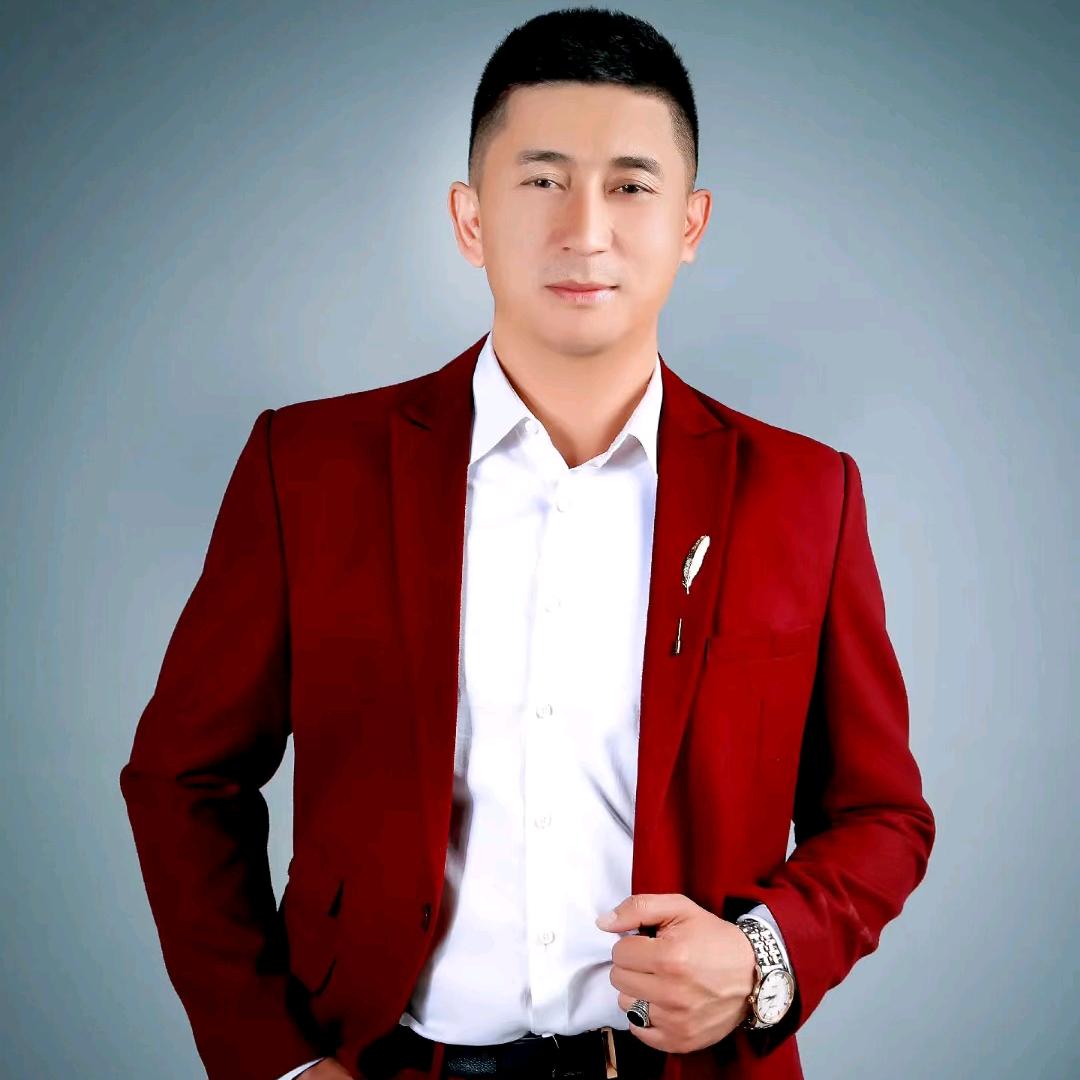 艾尼瓦尔江伊犁（taraza)