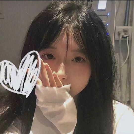 藏下星辰大海꒰ ु-̣̣̣̣̣̥́௰ོ-