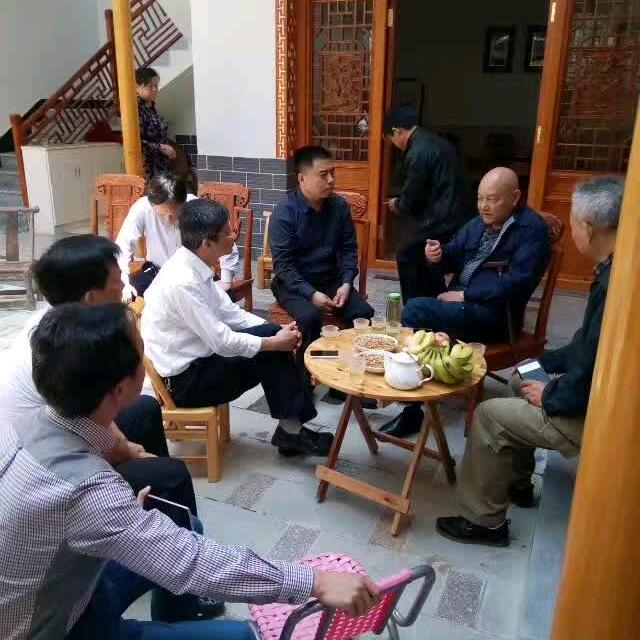 余金龙