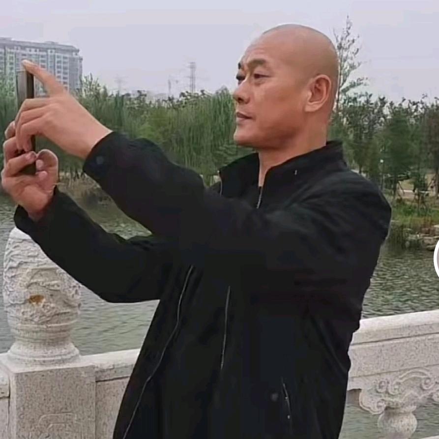 闯江湖（72年的鼠，逢鼠必赞）