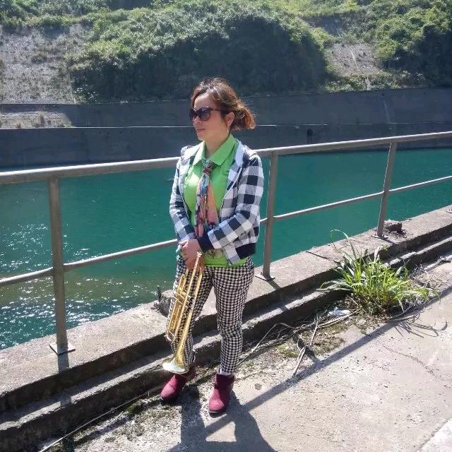 听我吹13574416222