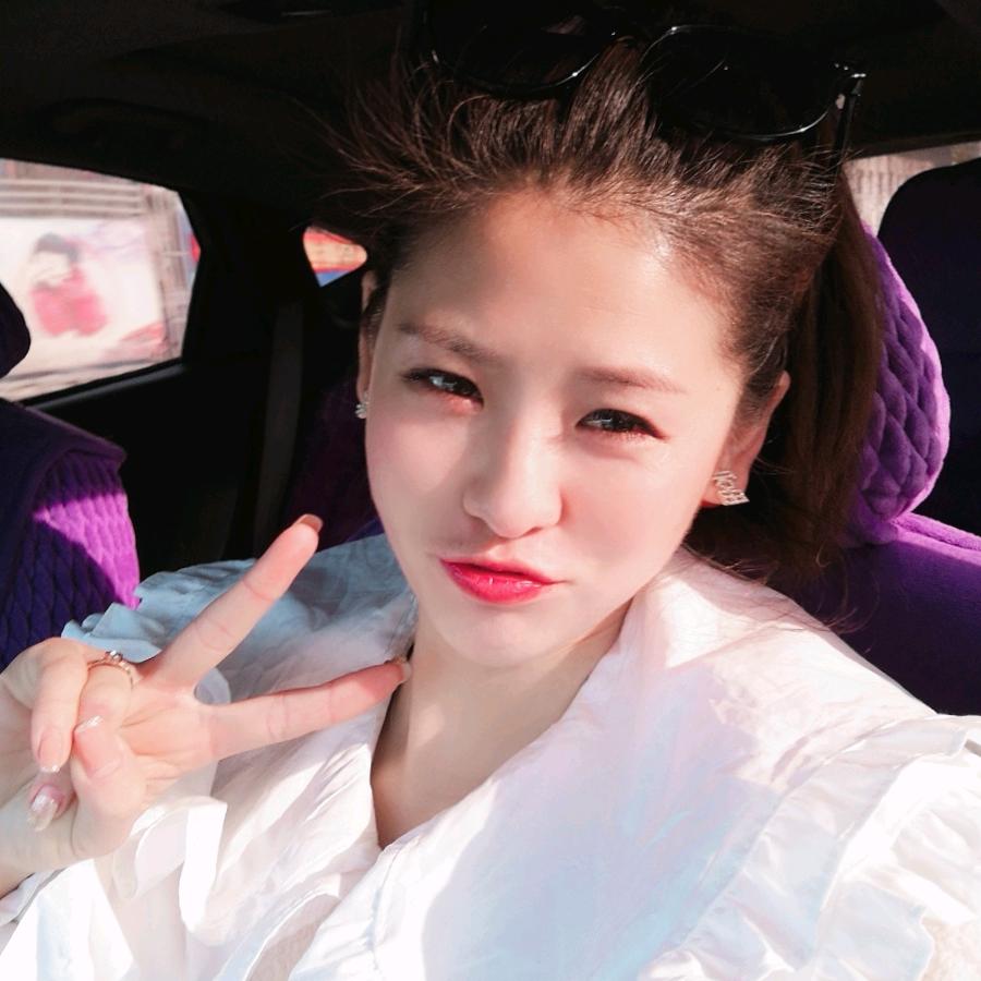 在线渣女（拒绝连赞）