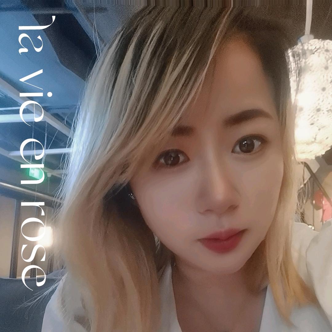 俄是超人 小琪、