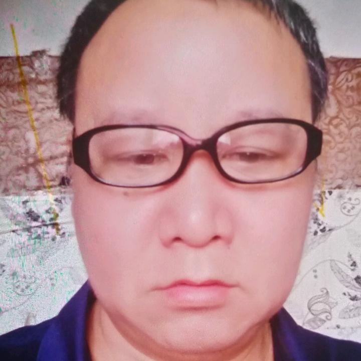 王