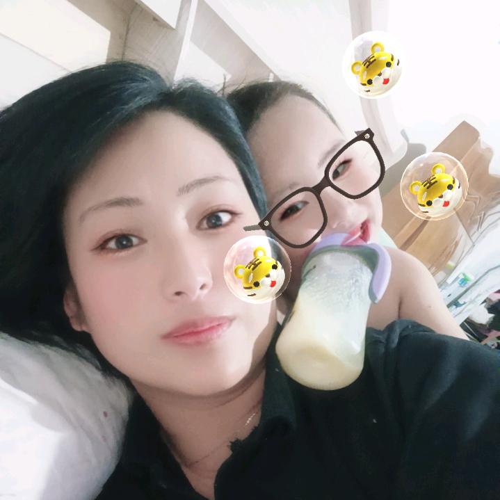 贝贝生活馆的～喵