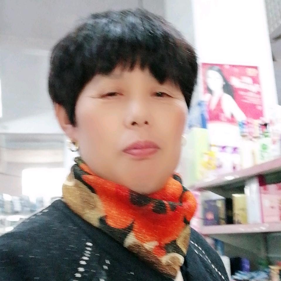 尤三姐八匹马鞋业（每天晚上七点开播）