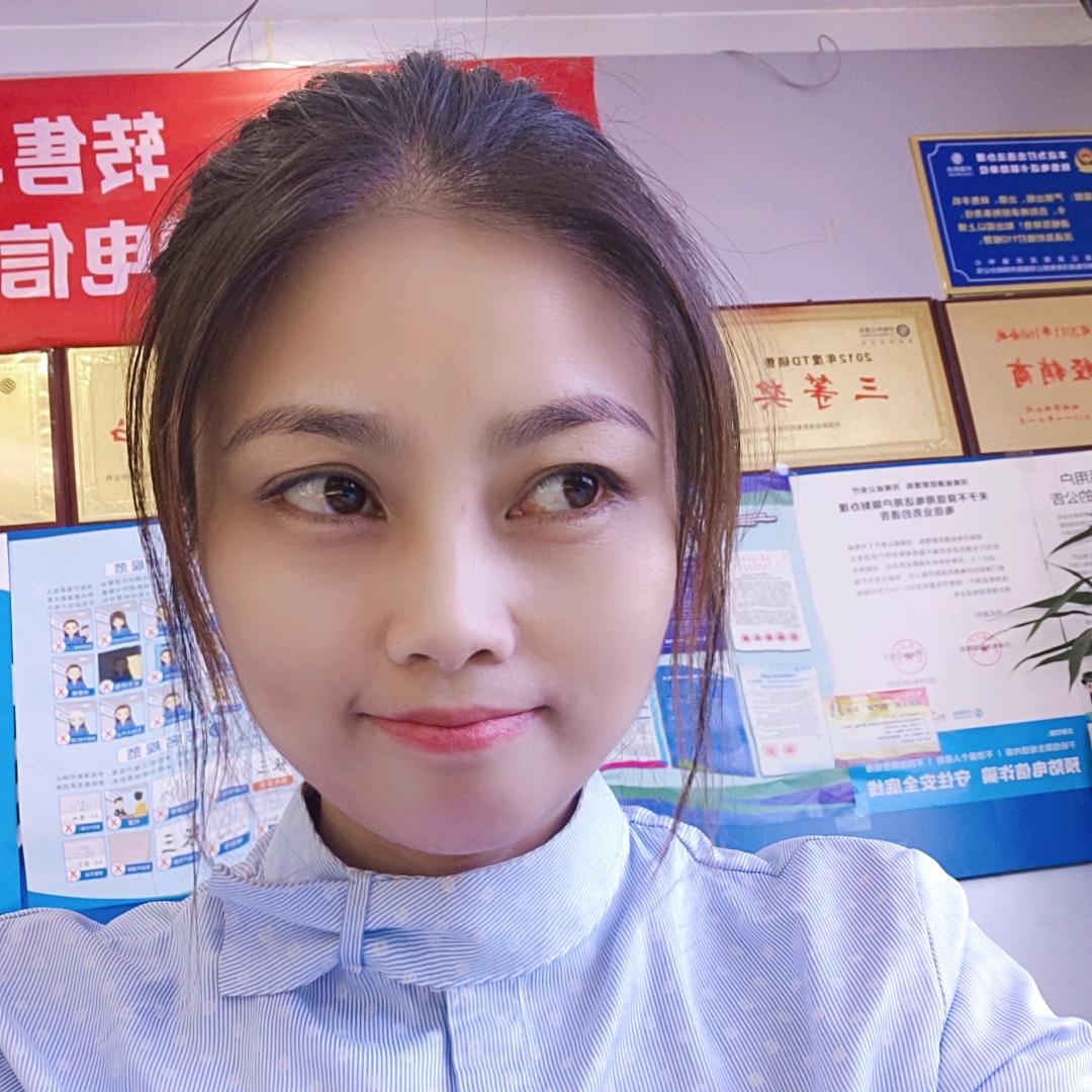 🌈小小锅🌈