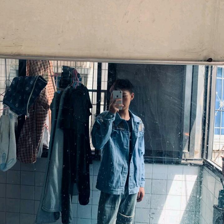 小左左