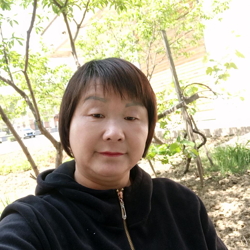 杨勤