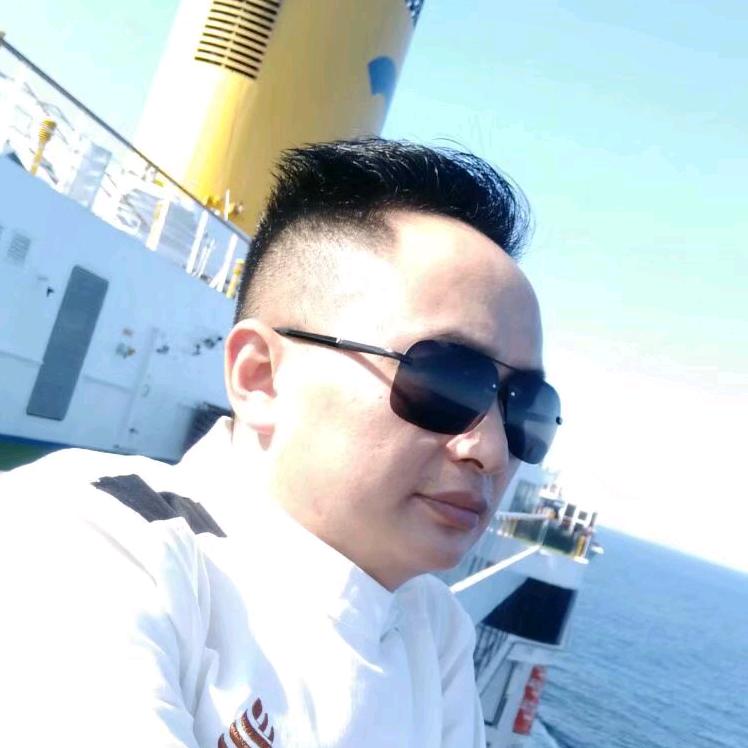 兴仁斑痘哥化妆品苗颜方