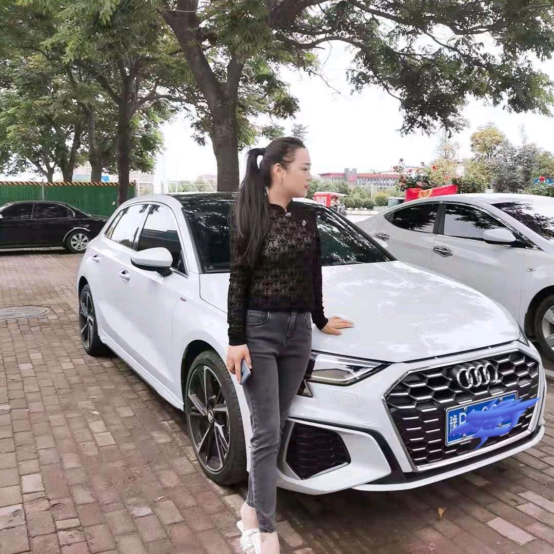 是娜娜吖💕