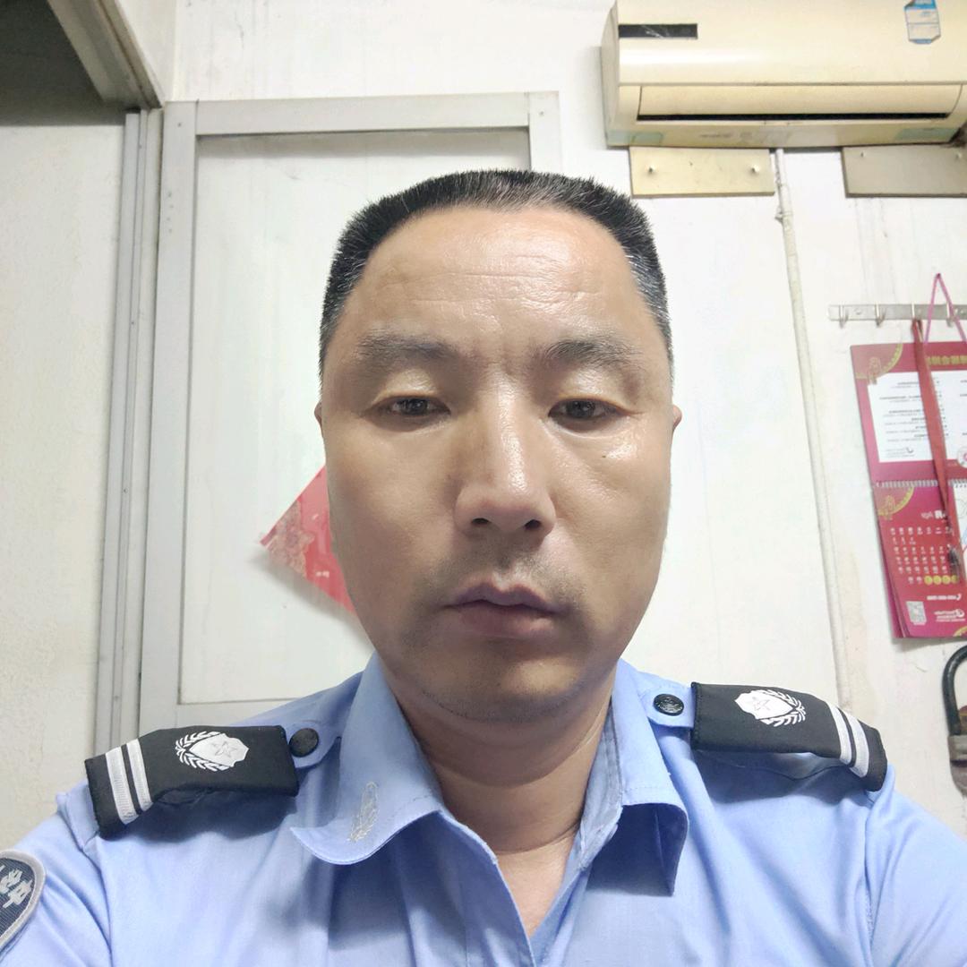 久闻大名，如雷贯耳