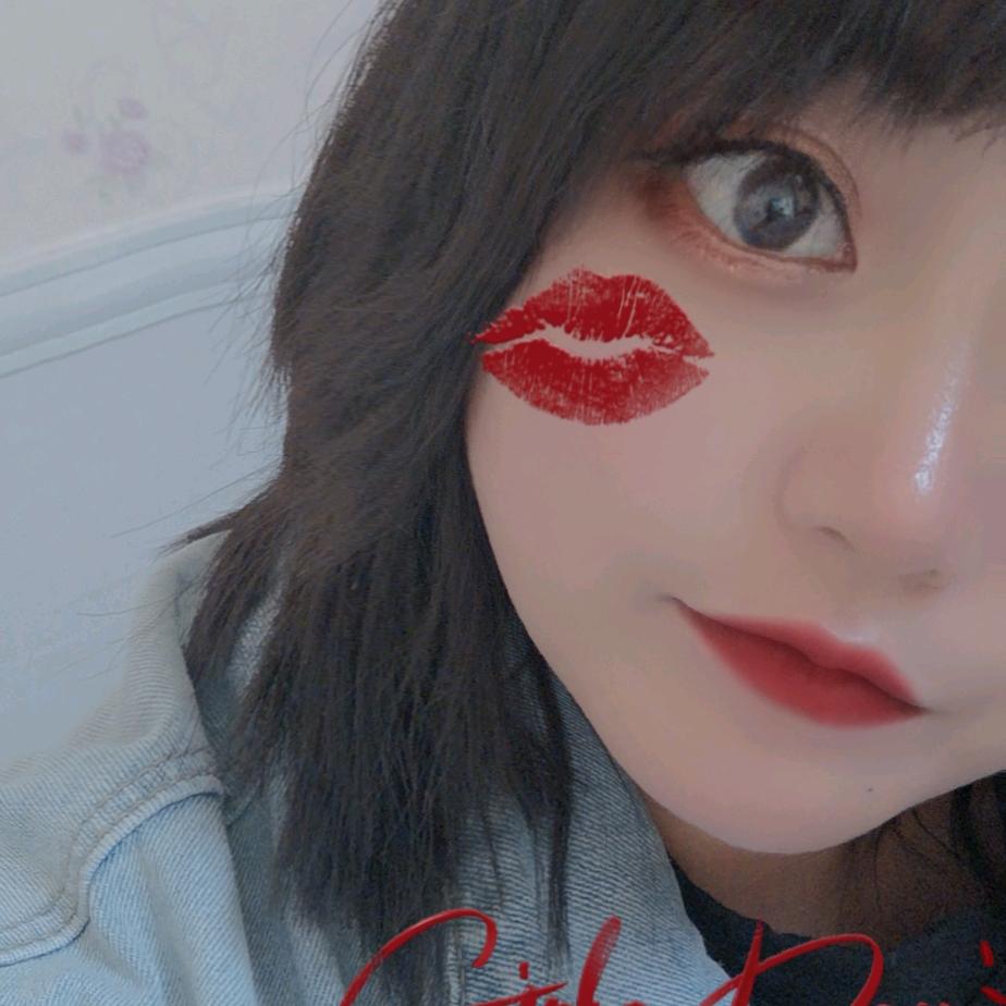 💋 晶 晶 子💋