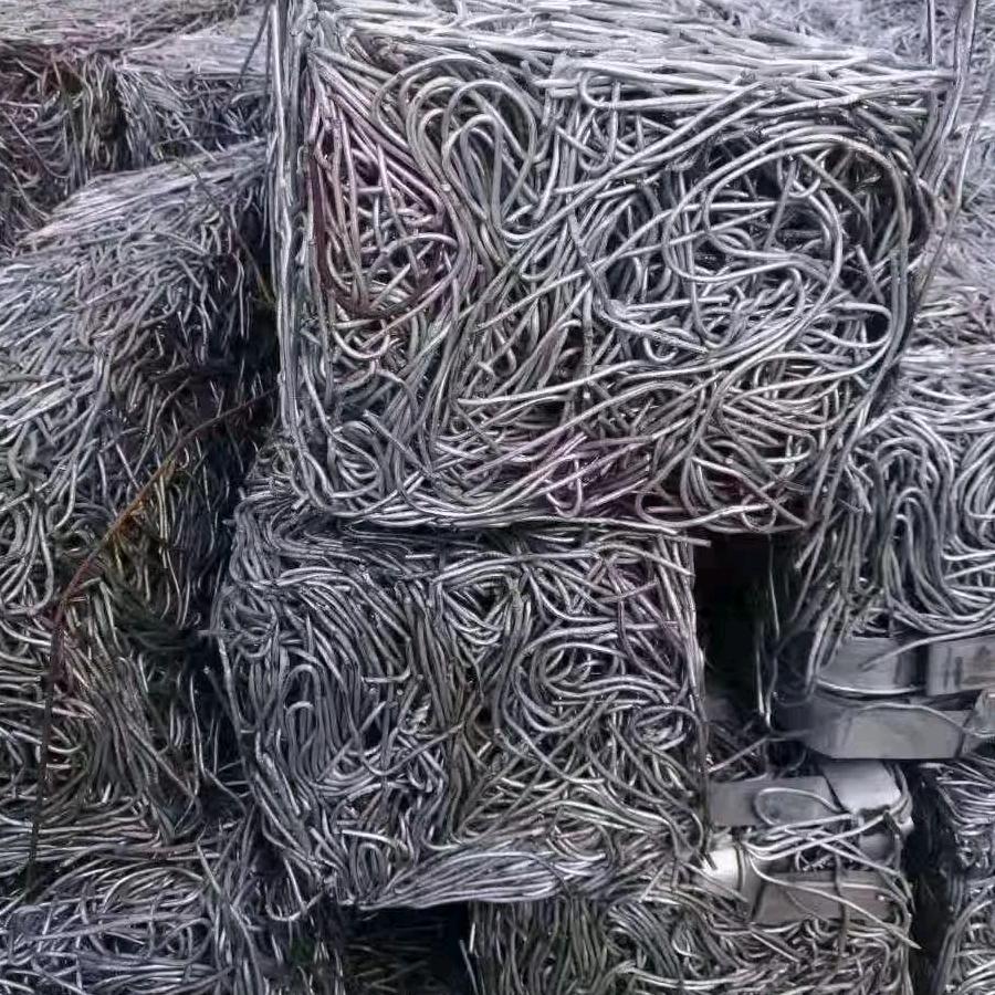 专业回收废铁各种书报家电