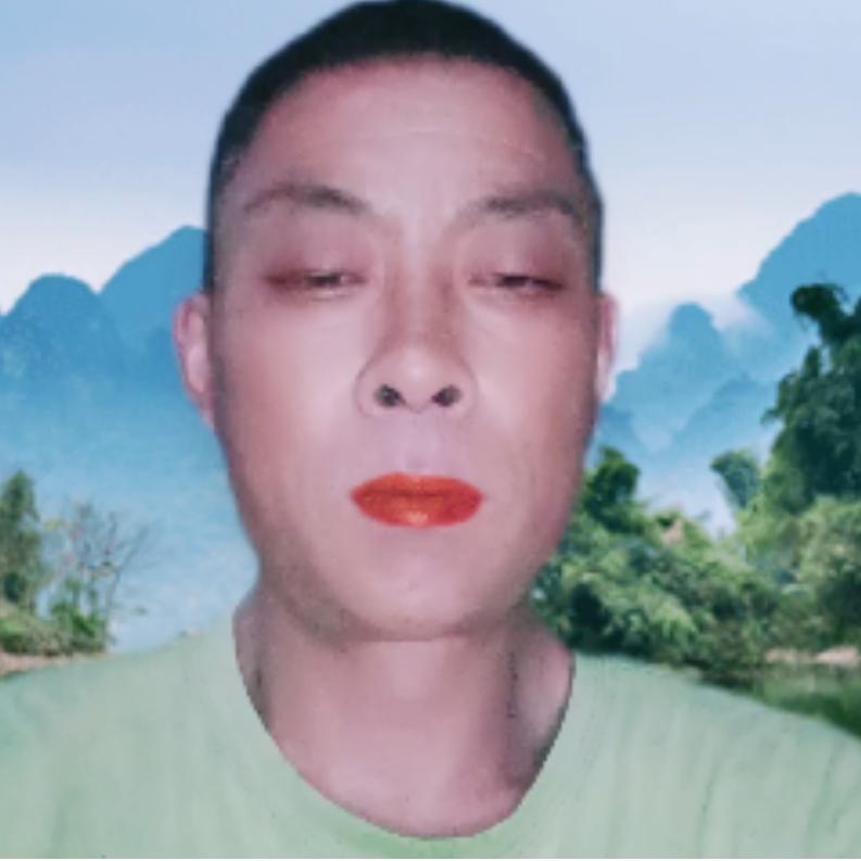 聊着聊着  人来了