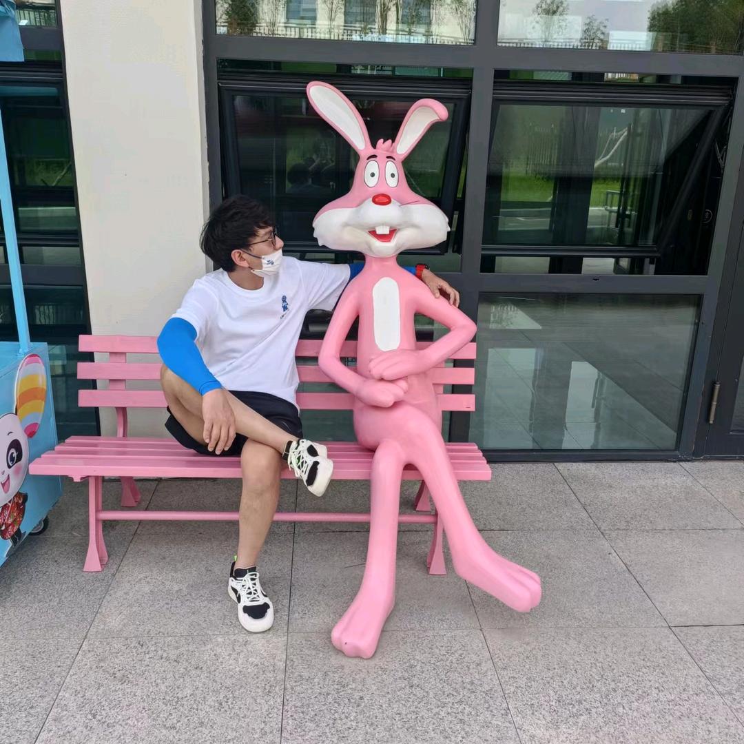 你瞅你拉拉个驴脸