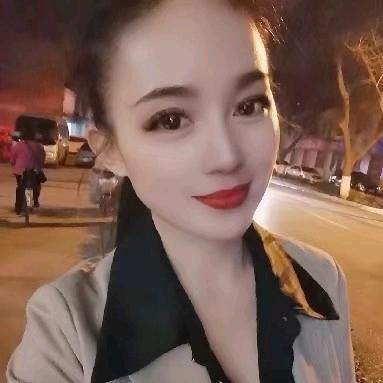 阎良柒月