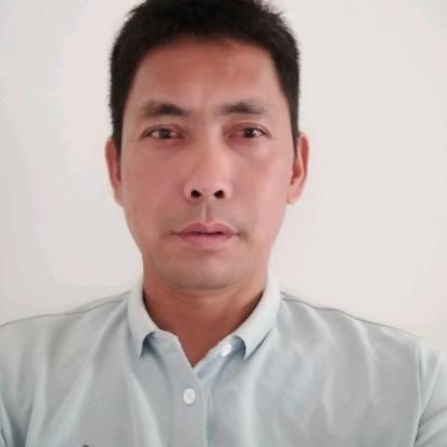 吹着海风的小海螺