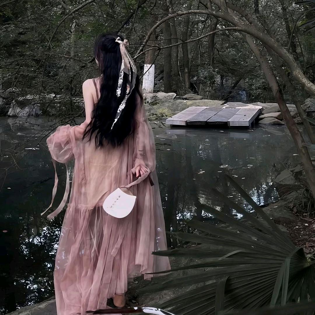 半纯半熟半妩媚