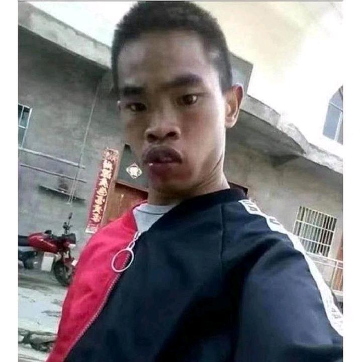 很努力的小人物