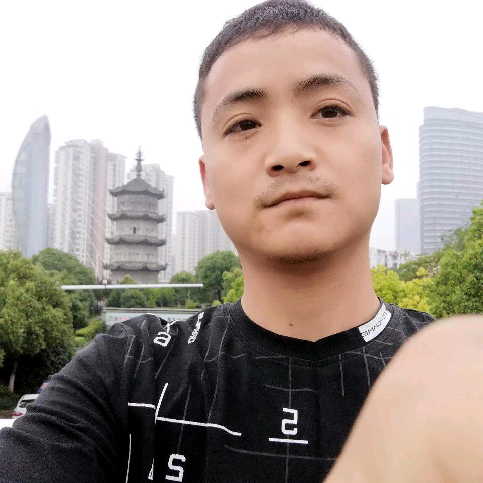 詹超