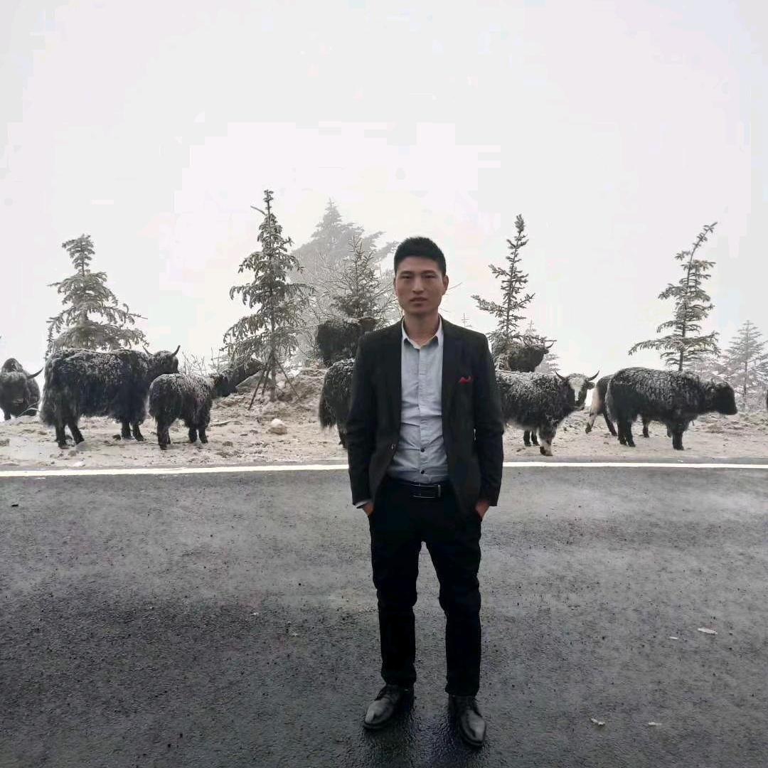 会理雨彤工程机器租赁有限公司