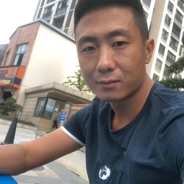 符朋