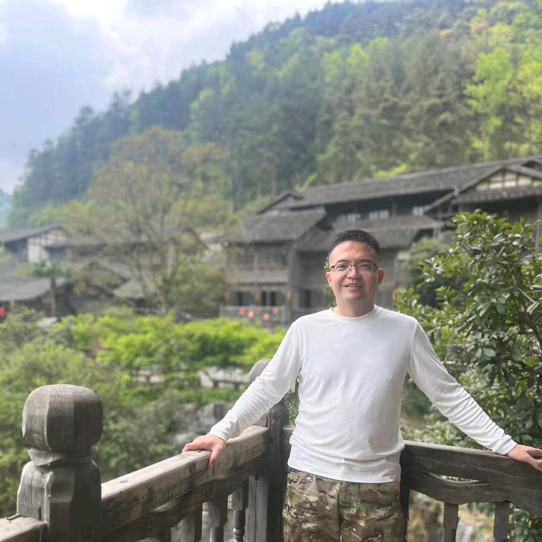 海口龙华旋用辰信息咨询工作室